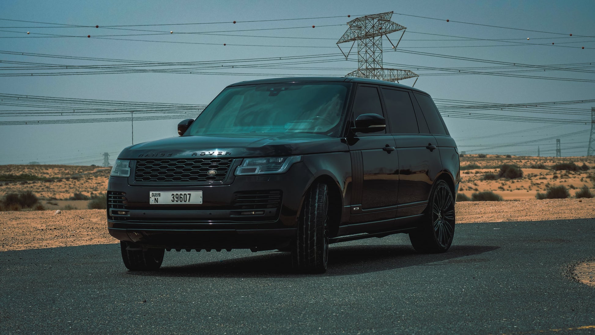 Range Rover Vogue L 2021 ( Black ) - Top 10 Rent A Car