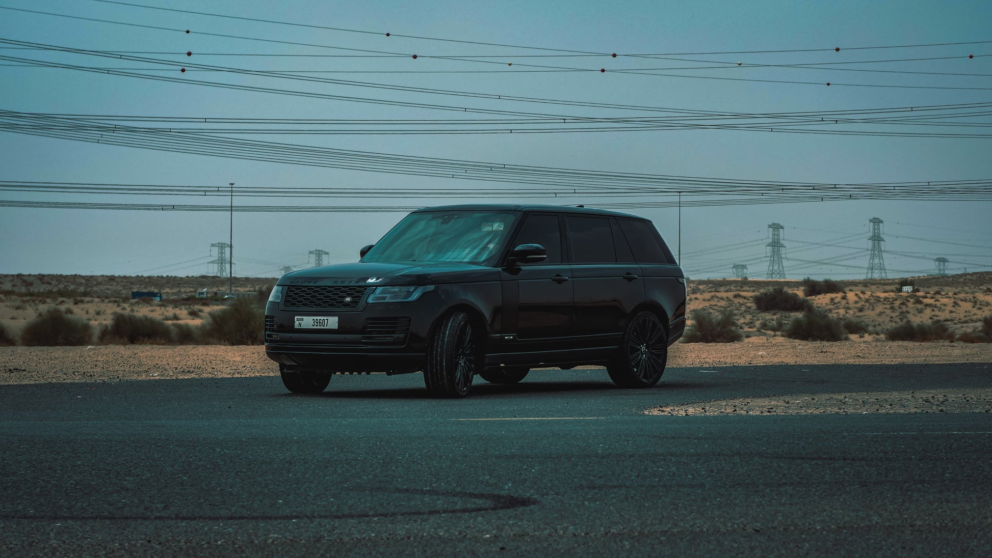 Range Rover Vogue L 2021 ( Black ) - Top 10 Rent A Car