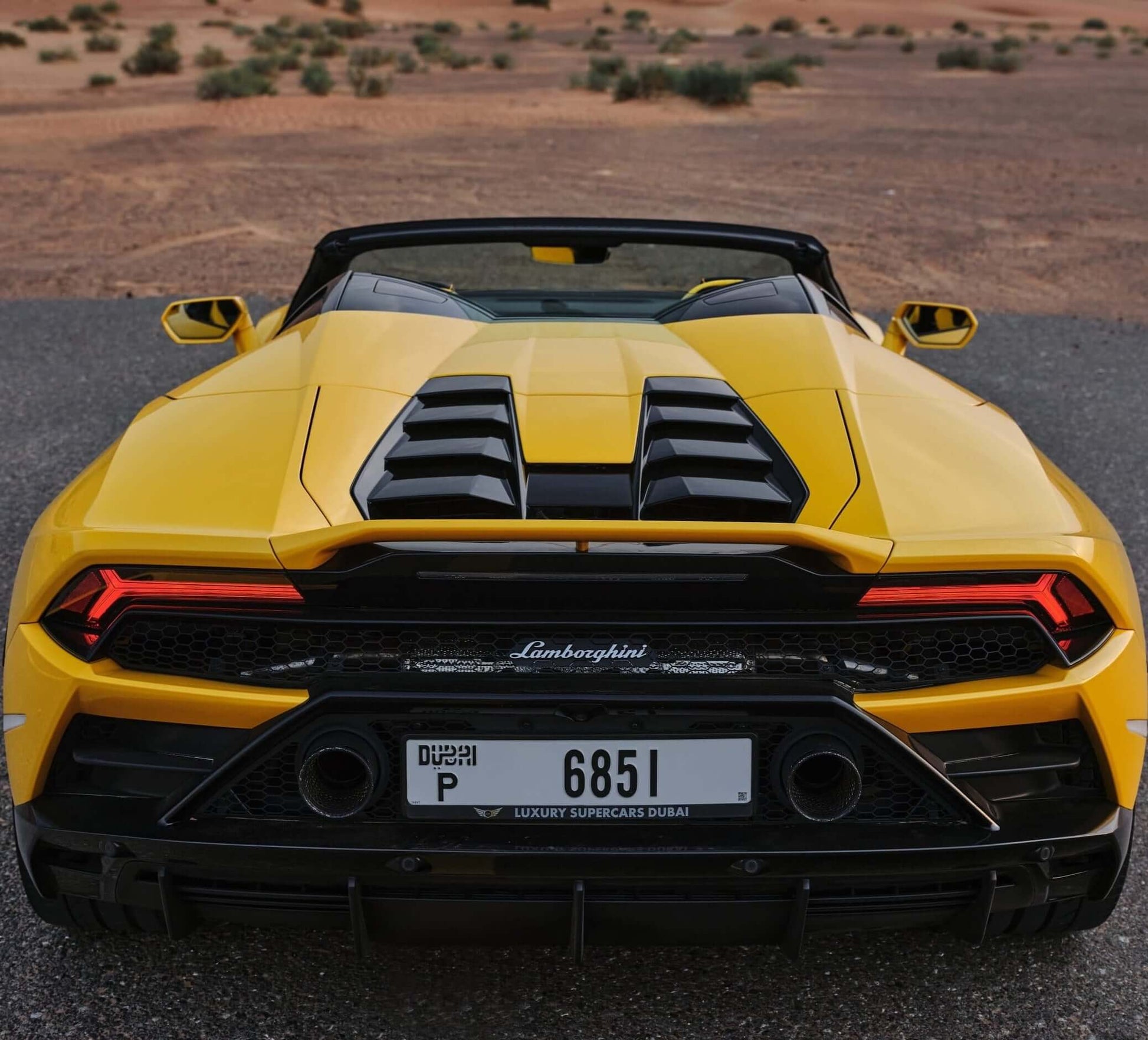 Lamborghini Huracan Evo Spider 2021 ( Yellow ) - Top 10 Rent A Car